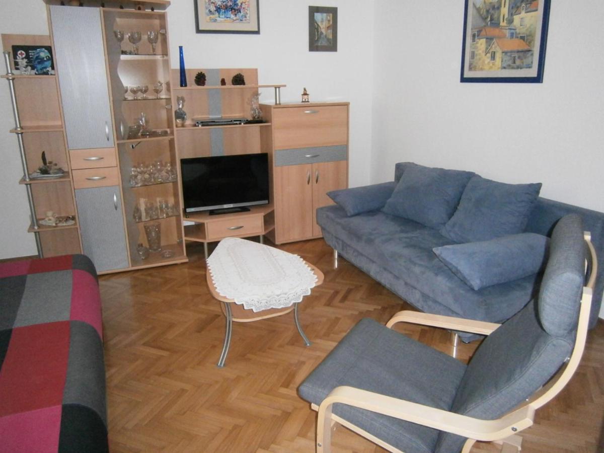 Apartmani Vrljicak Omis Bagian luar foto