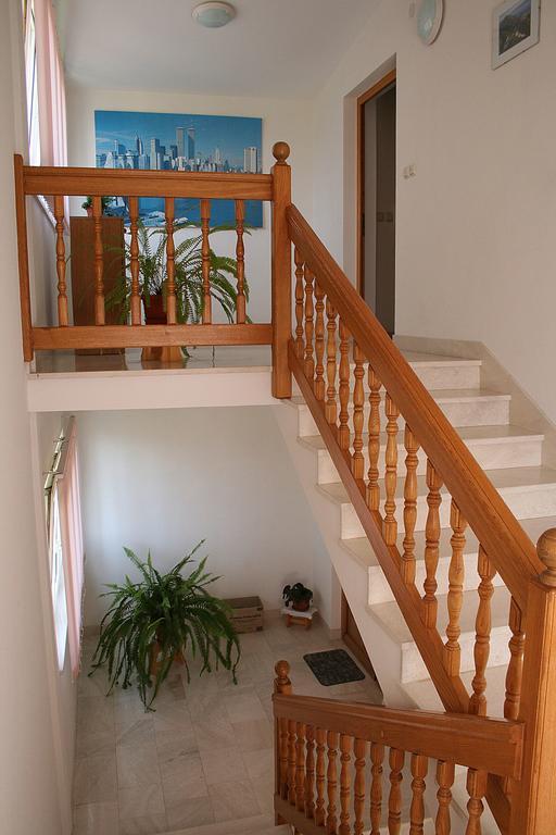 Apartmani Vrljicak Omis Bagian luar foto