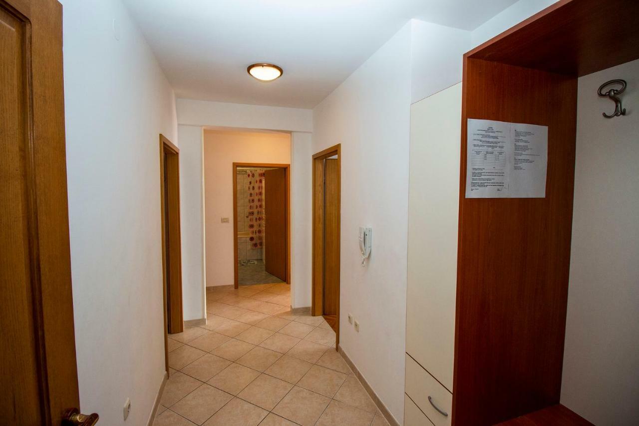 Apartmani Vrljicak Omis Bagian luar foto