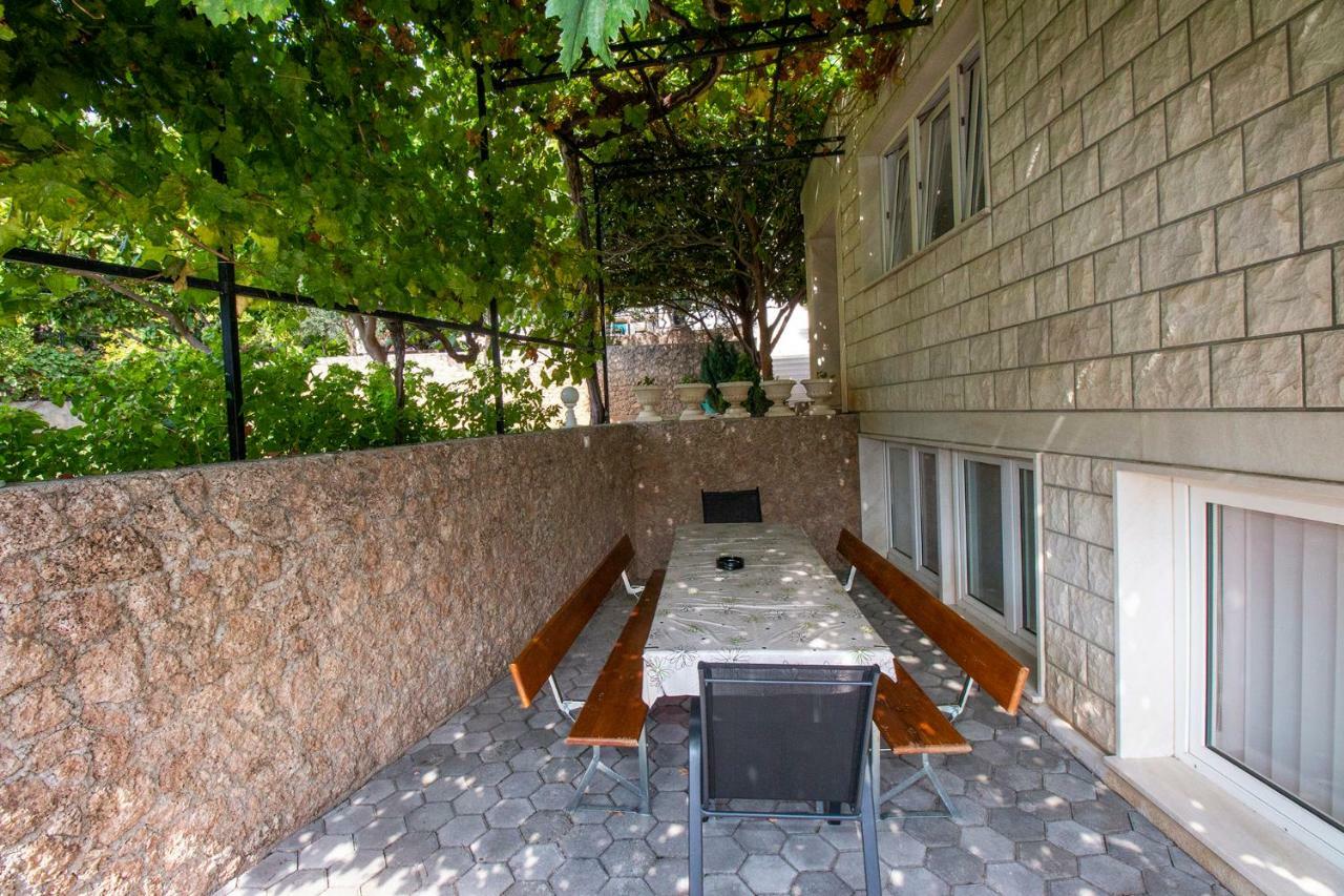Apartmani Vrljicak Omis Bagian luar foto