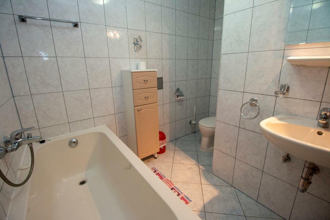 Apartmani Vrljicak Omis Bagian luar foto