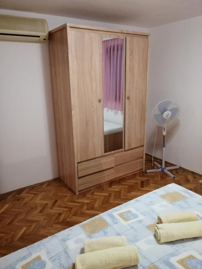 Apartmani Vrljicak Omis Bagian luar foto